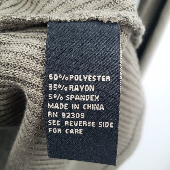 Dg2 Diane Gilman Green Split Front Sweater Womens Medium Turtleneck Rayon Blend - Picture 6 of 12